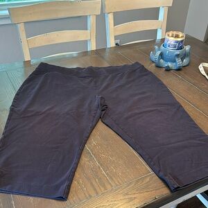 Lands End Starfish Crop Pant.  Size 3X.  Navy Blue.